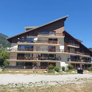 https://duplex-46m2.fr-provencehotel.com