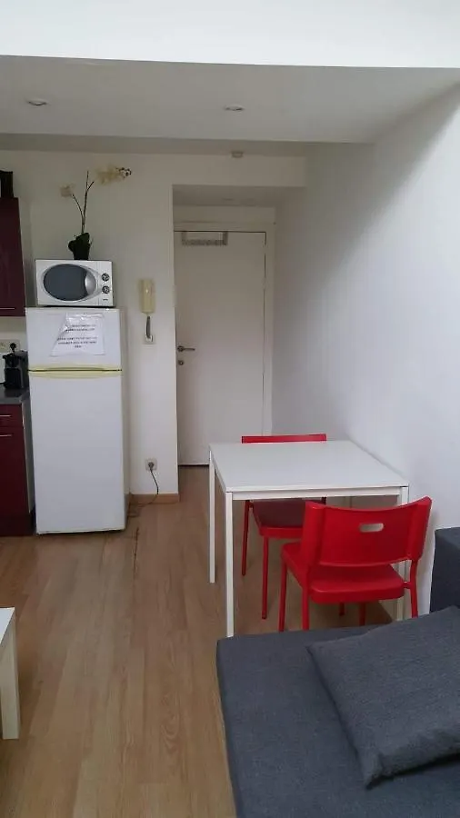 central duplex sleeps 4 Bruxelles